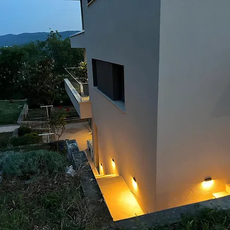 Elena Relax For 4, Hike And Bike Apartmán